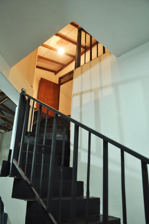 Coconut Garden House 호텔 우다왈라웨 외부 사진