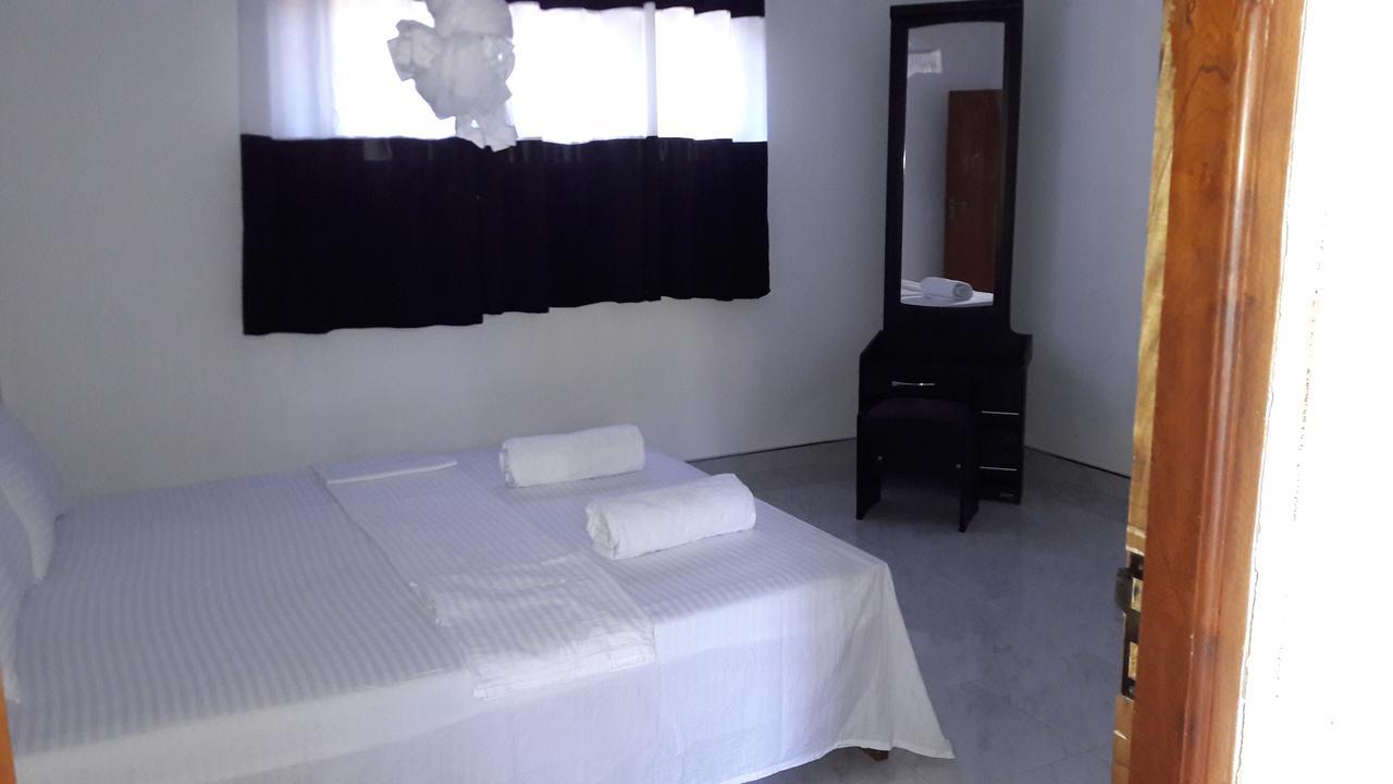 Coconut Garden House 호텔 우다왈라웨 외부 사진